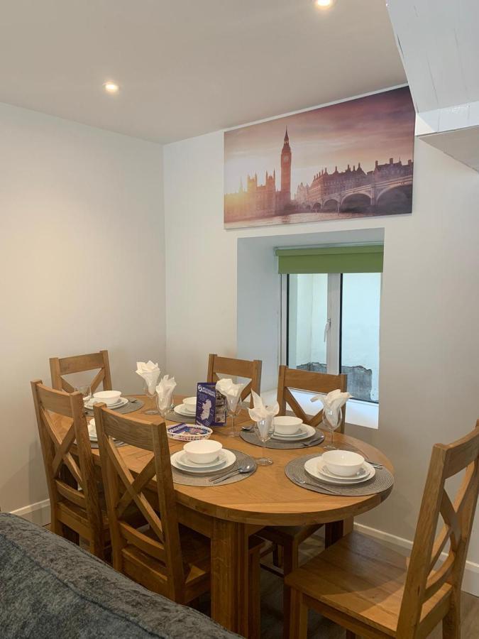 Eyre Square Lane Budget Rooms Голуей Екстериор снимка