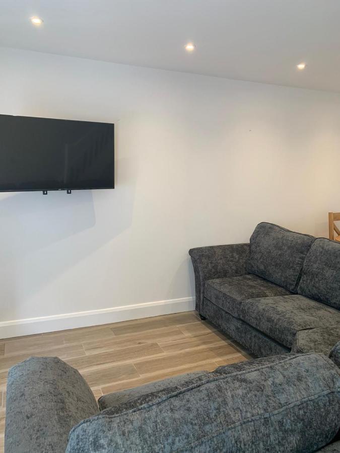 Eyre Square Lane Budget Rooms Голуей Екстериор снимка