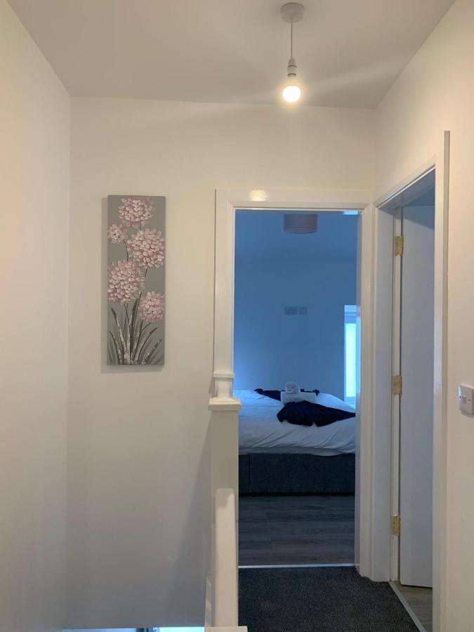 Eyre Square Lane Budget Rooms Голуей Екстериор снимка